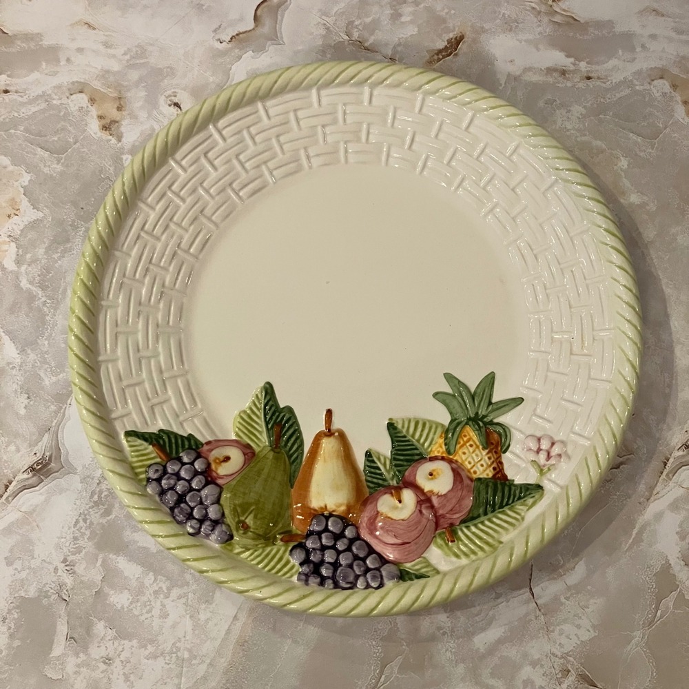 Harry and David Hand Painted Portugal Fruit Basketweave Ceramic Plate 8.5"